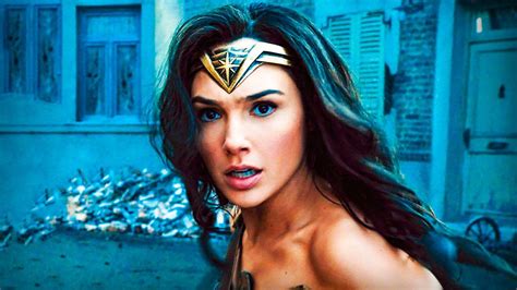 gal gadot leak|Wonder Woman beauty Gal Gadots naughty home video and。